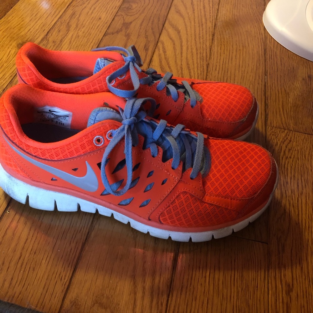 nike flex tennis shoes